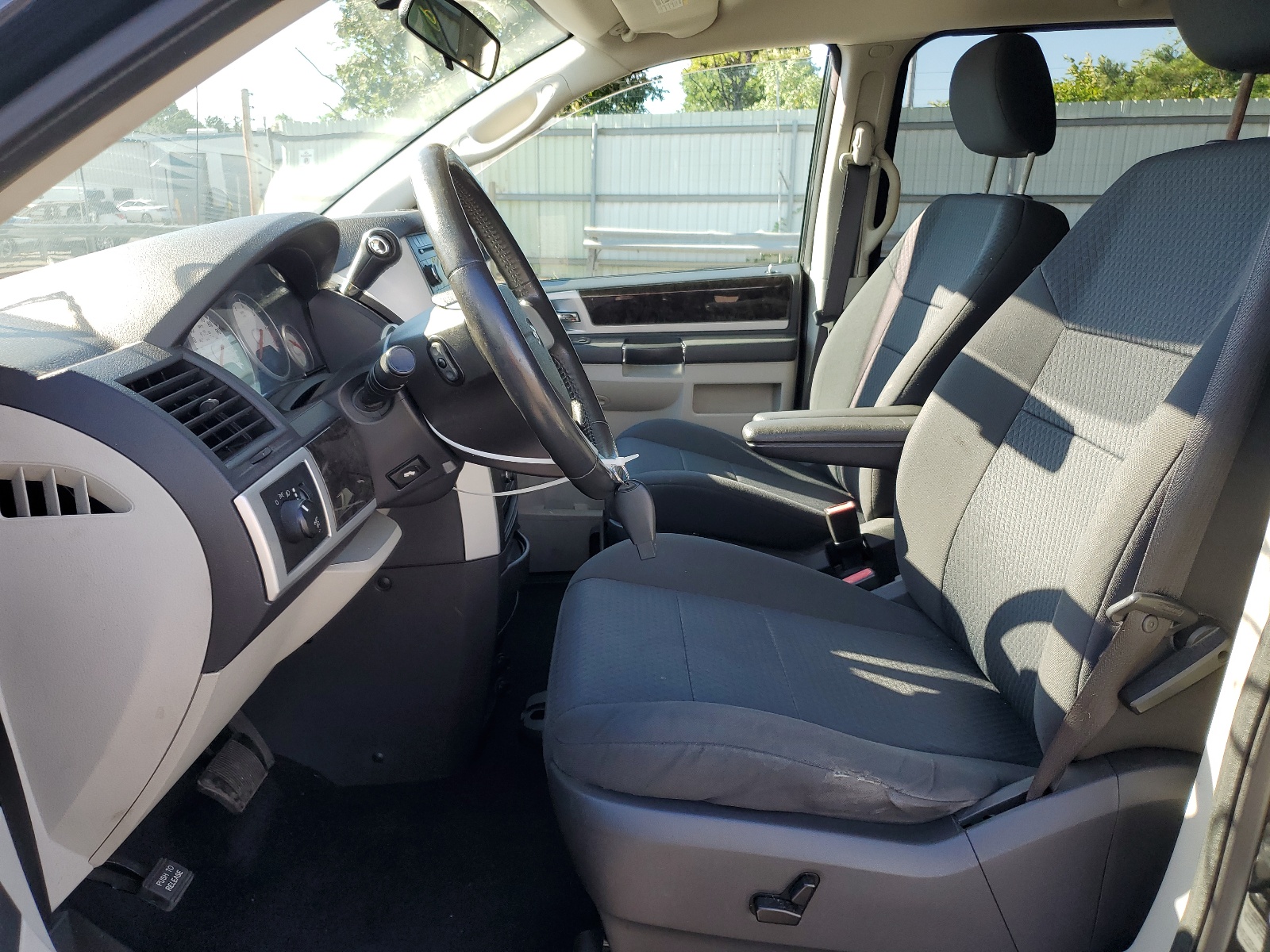 2D4RN5D13AR118501 2010 Dodge Grand Caravan Sxt