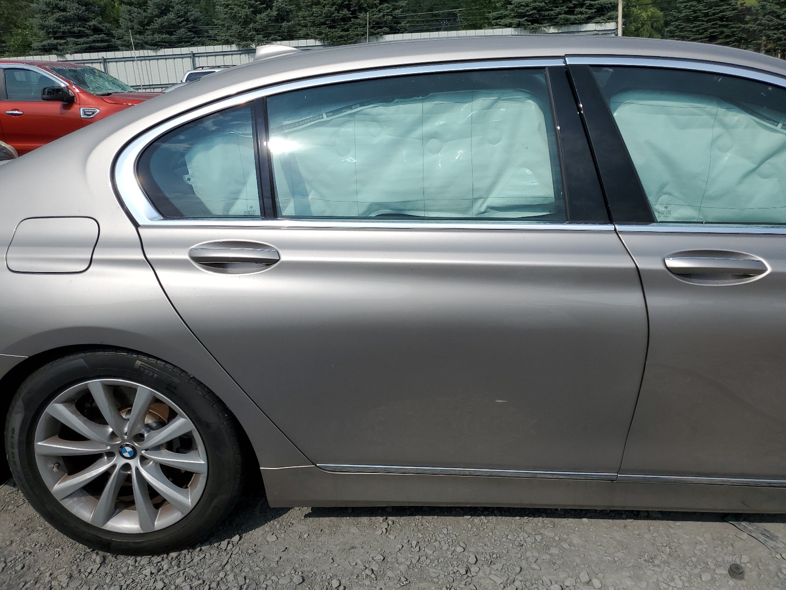 WBA7T4C09NCJ04658 2022 BMW 740 Xi