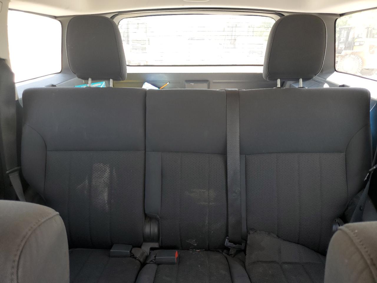2011 Dodge Nitro - Image 10