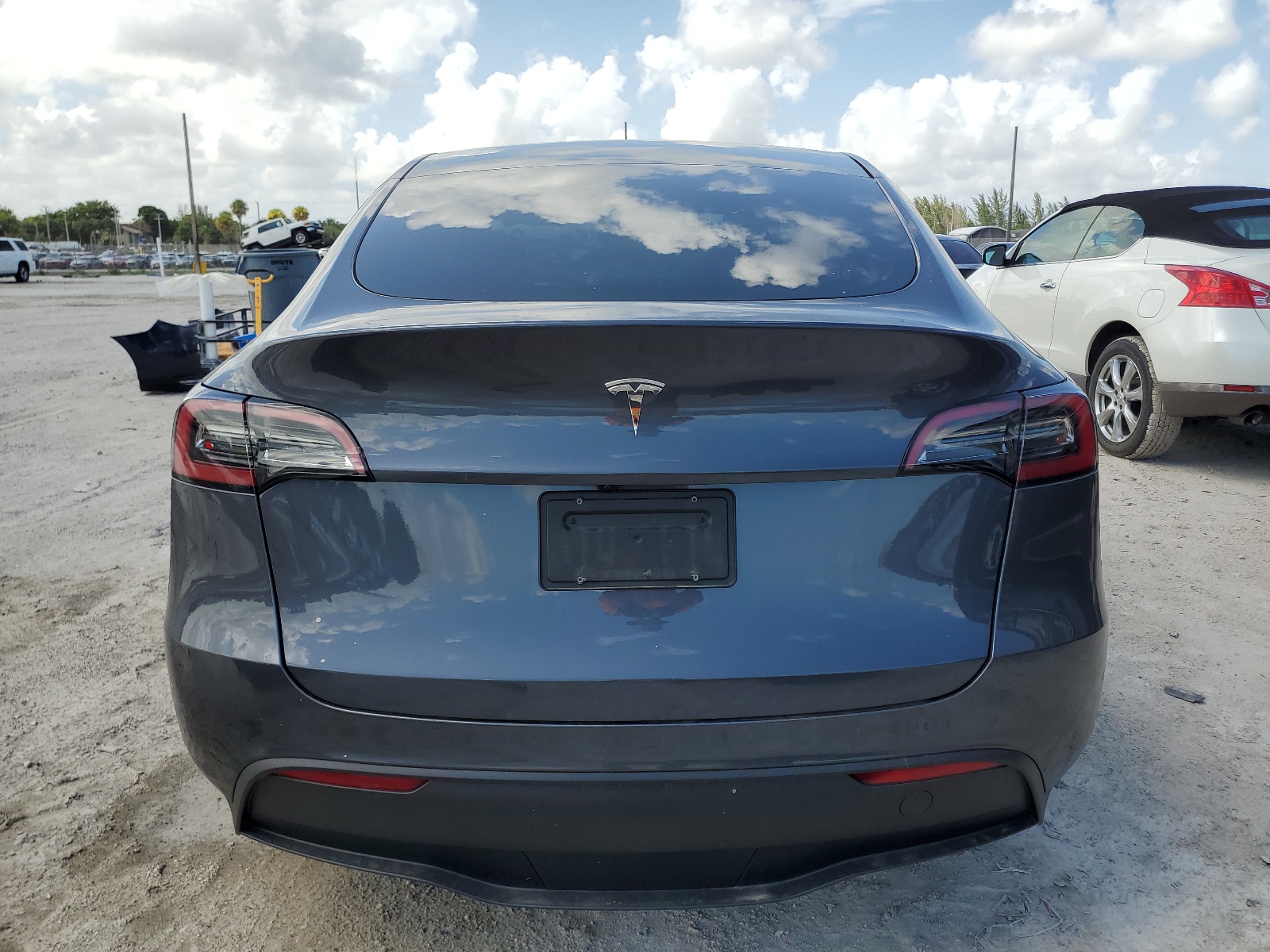 7SAYGDED3PF949123 2023 Tesla Model Y