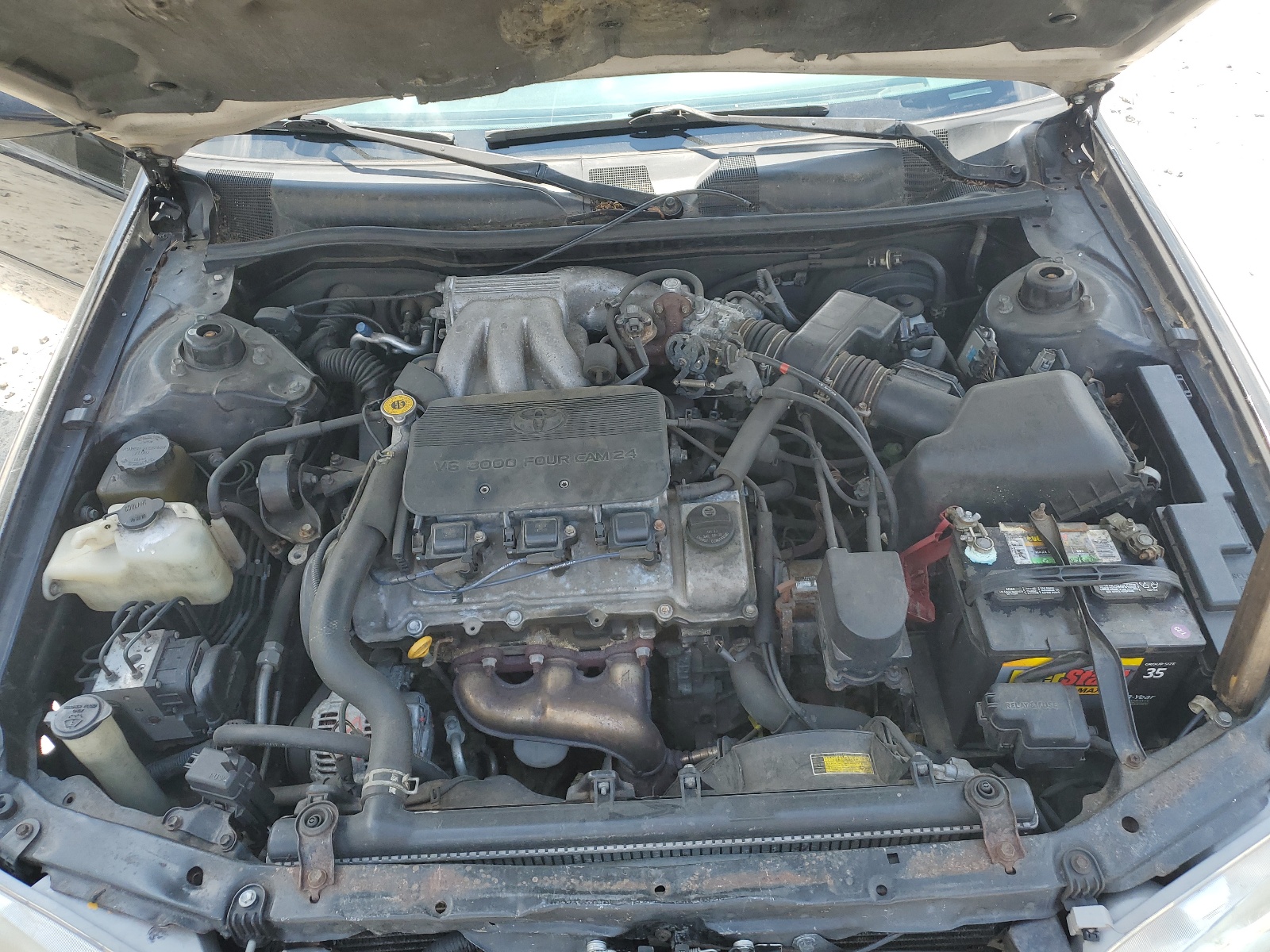 4T1BF22K0YU956046 2000 Toyota Camry Le