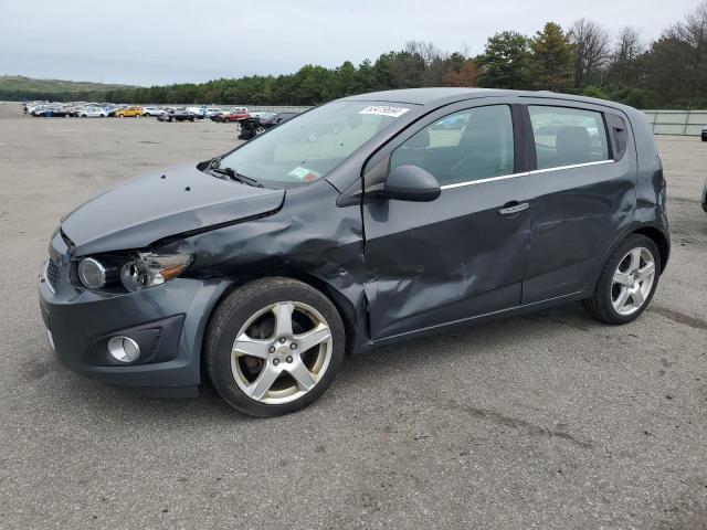 Хетчбеки CHEVROLET SONIC 2016 Вугільний