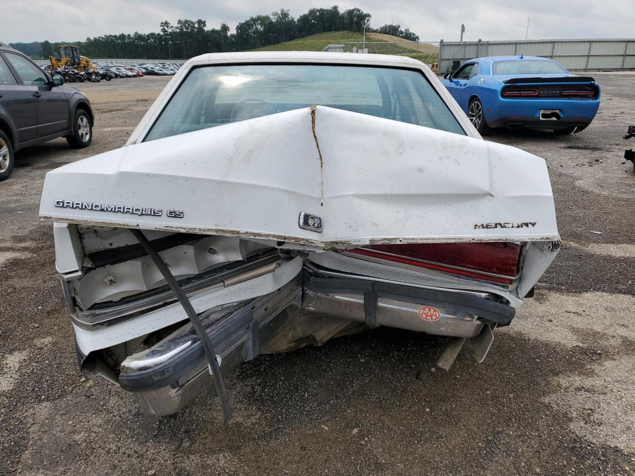 1989 Mercury Grand Marquis Gs VIN: 2MEBM74F0KX705307 Lot: 64200304