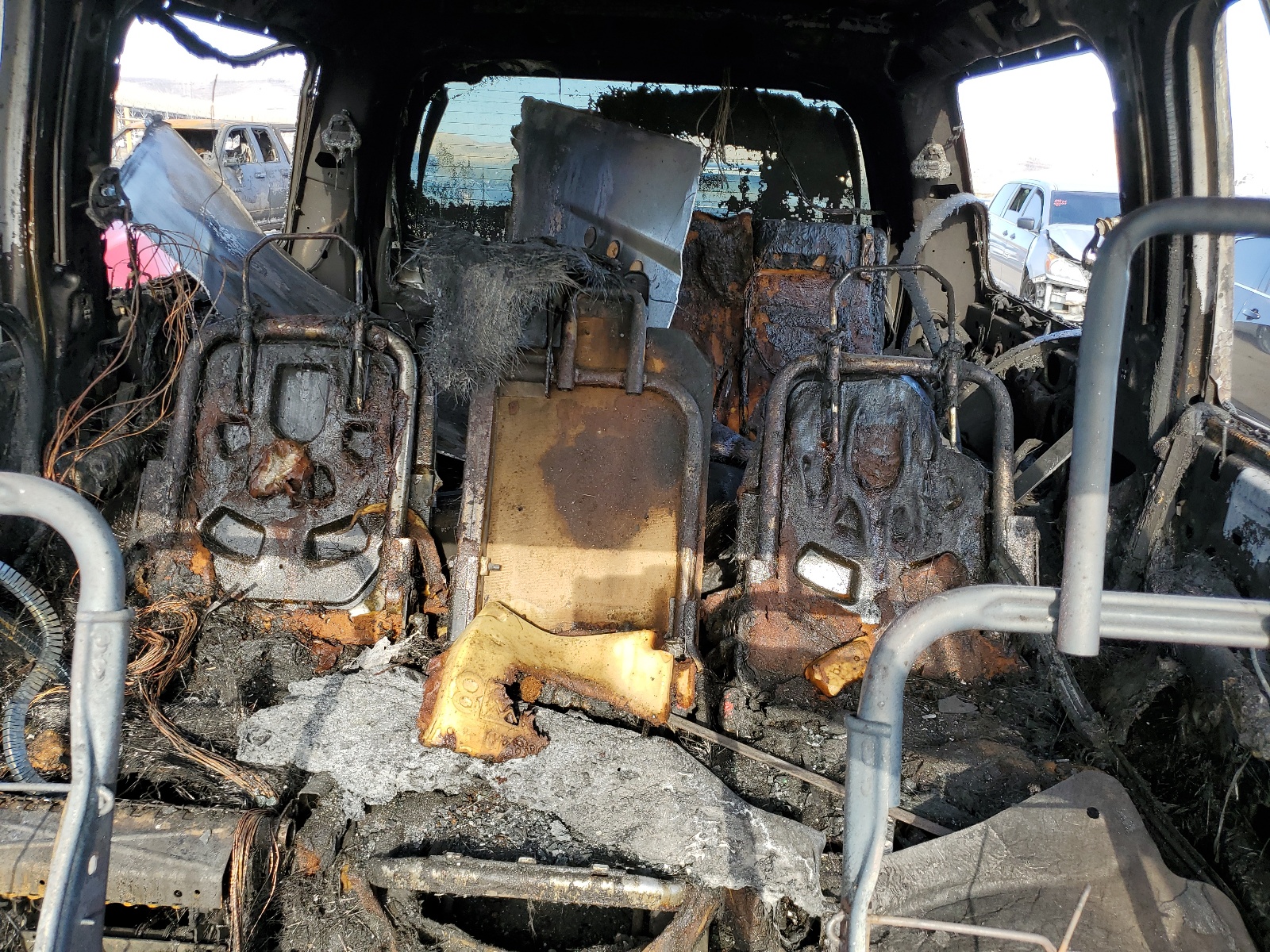 1FMFU16L44LA79579 2004 Ford Expedition Xlt