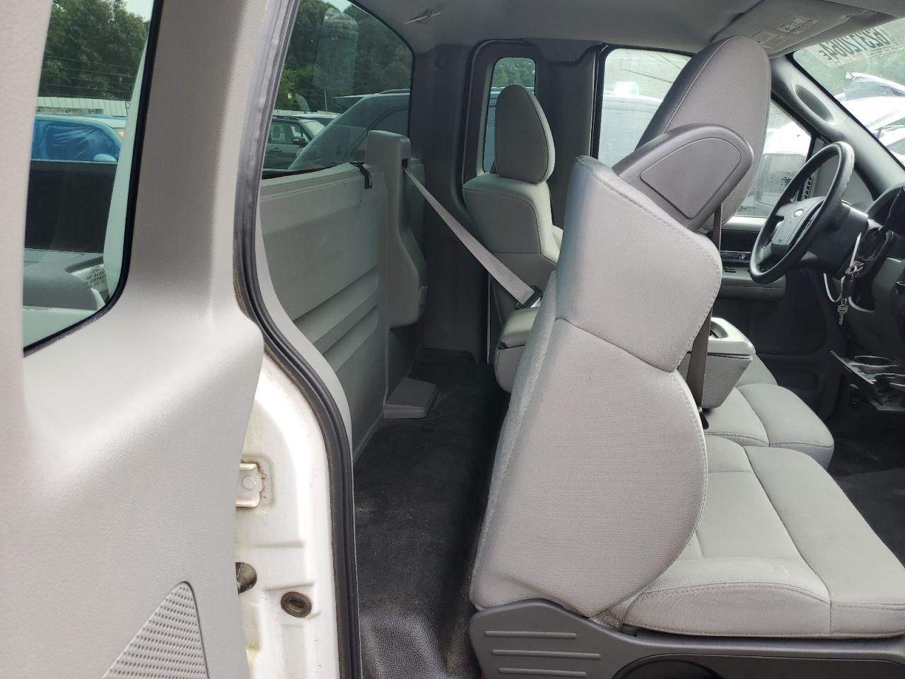 2007 Ford F150 VIN: 1FTRF12287NA87041 Lot: 62312064