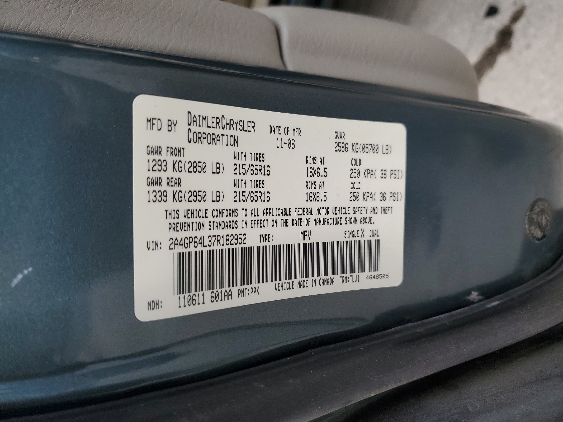 2A4GP64L37R182952 2007 Chrysler Town & Country Limited