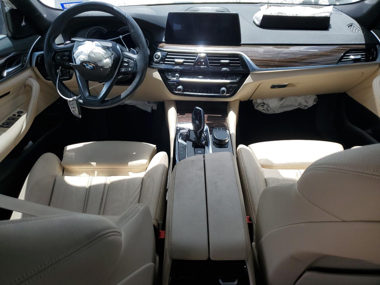 2019 BMW 530E VIN: WBAJA9C53KB398998 Lot: 61836864