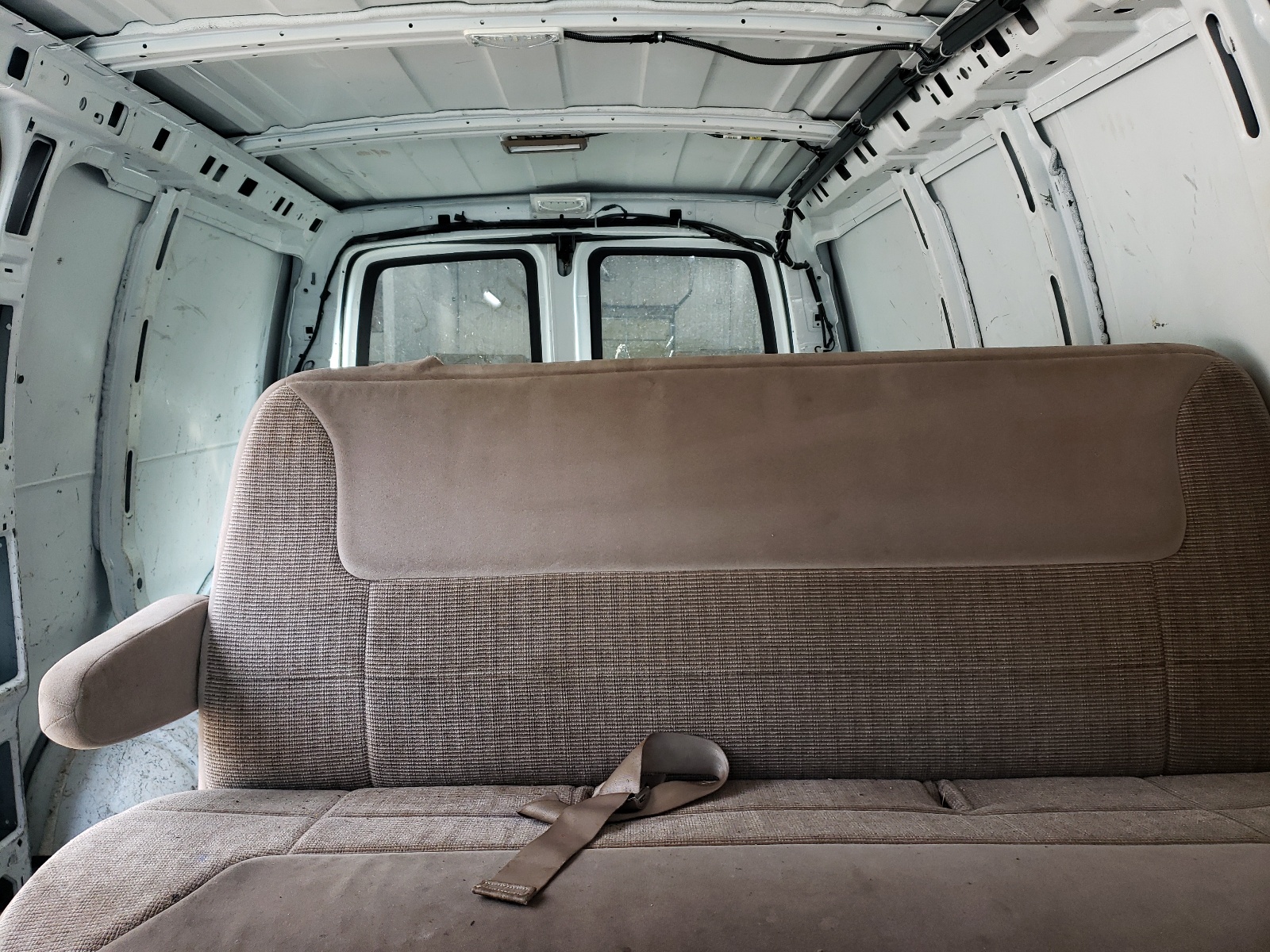 1GCWGFCA0E1205770 2014 Chevrolet Express G2500