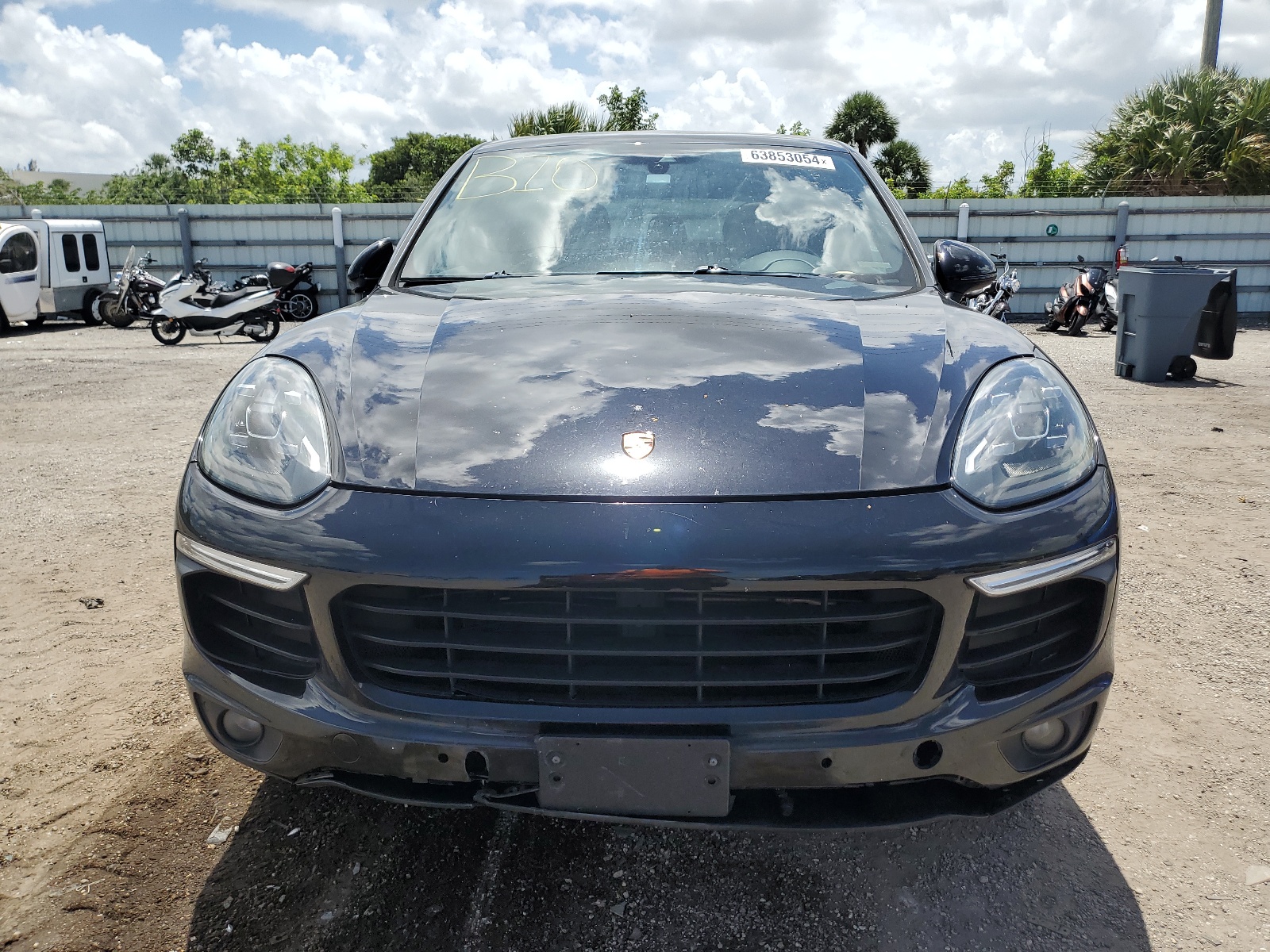 2016 Porsche Cayenne vin: WP1AA2A20GLA06241