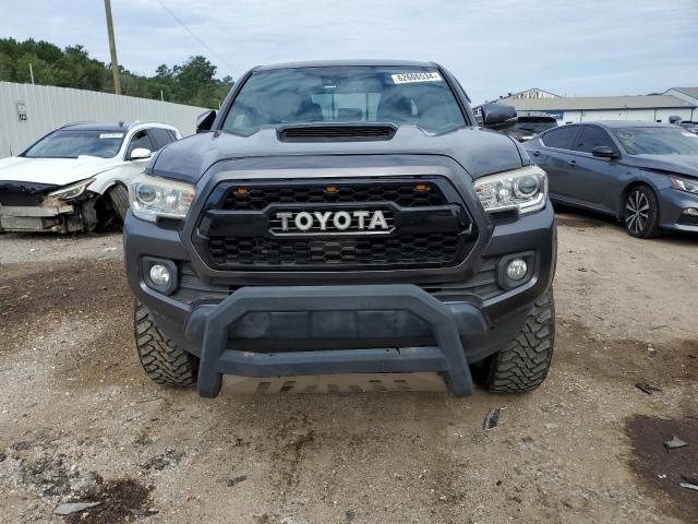  TOYOTA TACOMA 2019 Серый