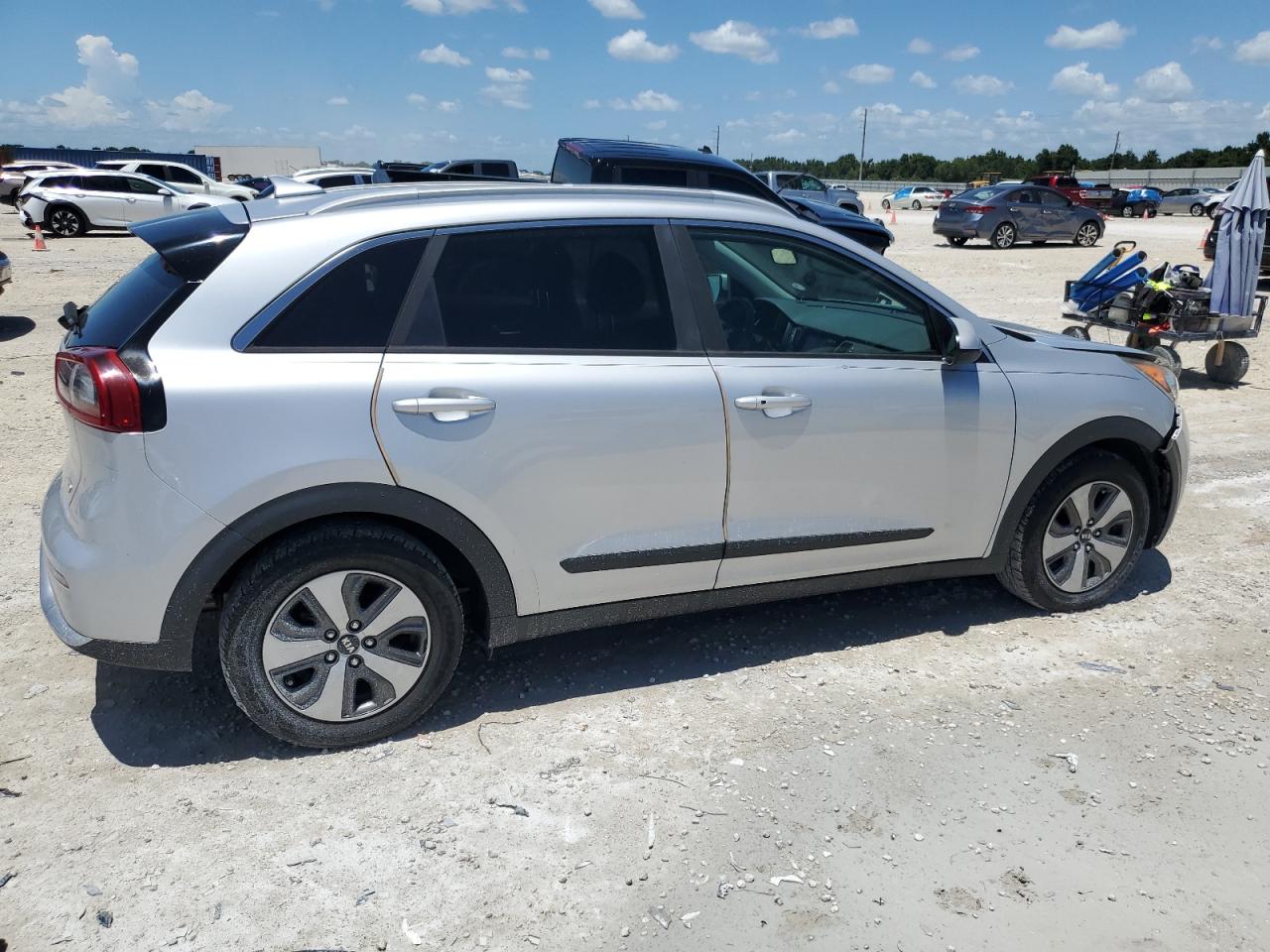 2017 Kia Niro Fe VIN: KNDCB3LC8H5091046 Lot: 63559304