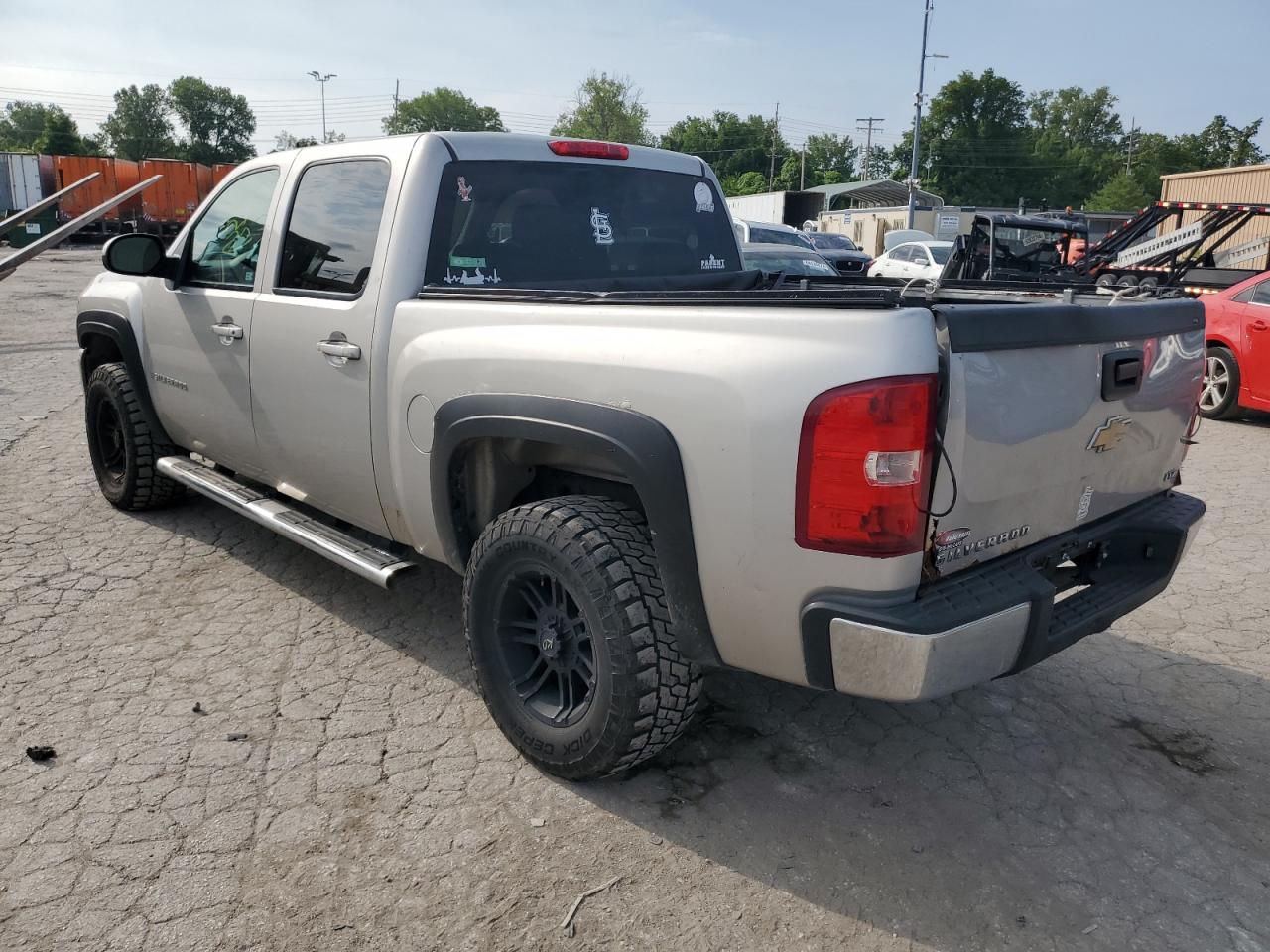 2007 Chevrolet Silverado K1500 Crew Cab VIN: 2GCEK13M871517937 Lot: 63542854