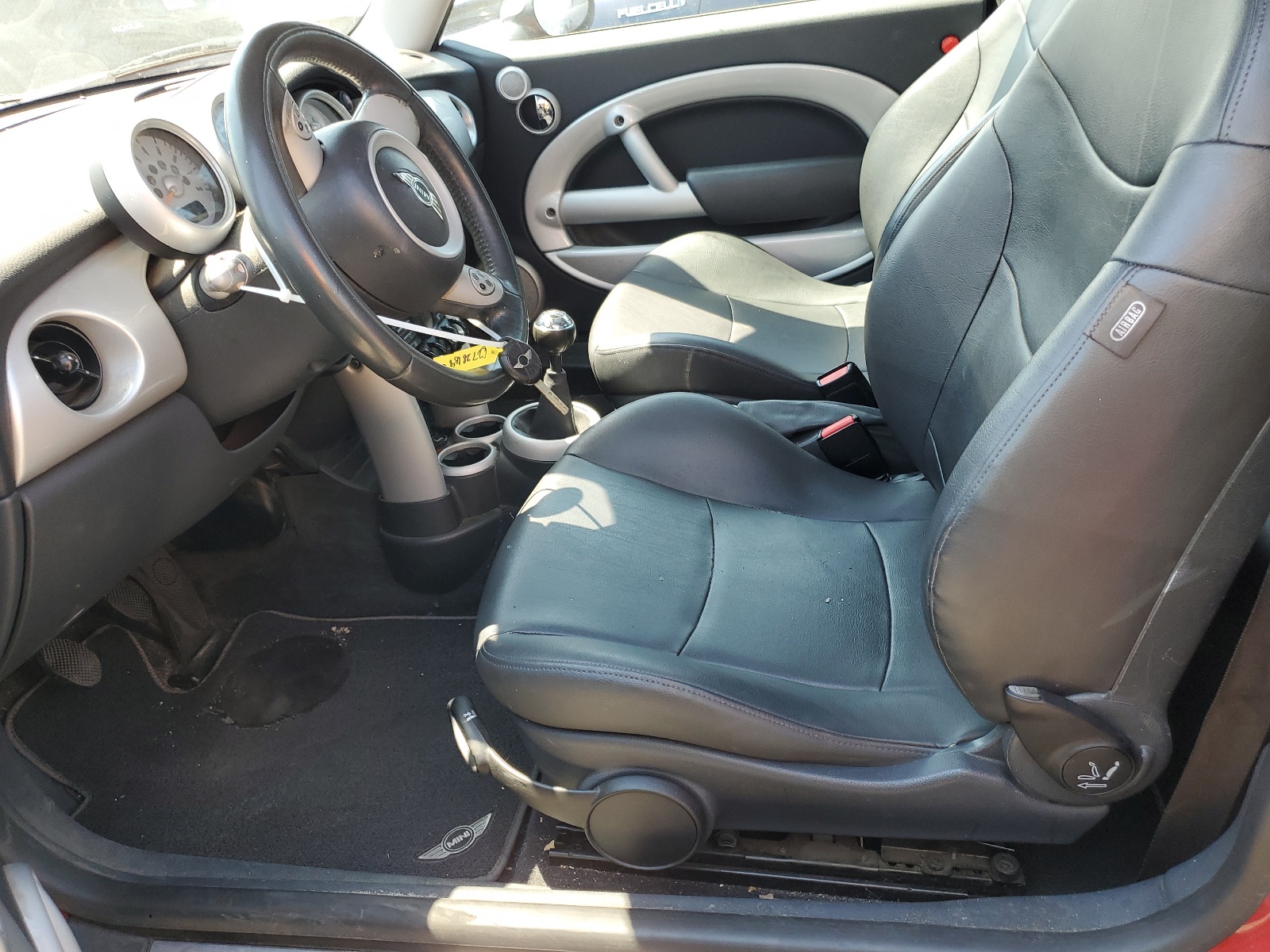 WMWRC33425TC56919 2005 Mini Cooper