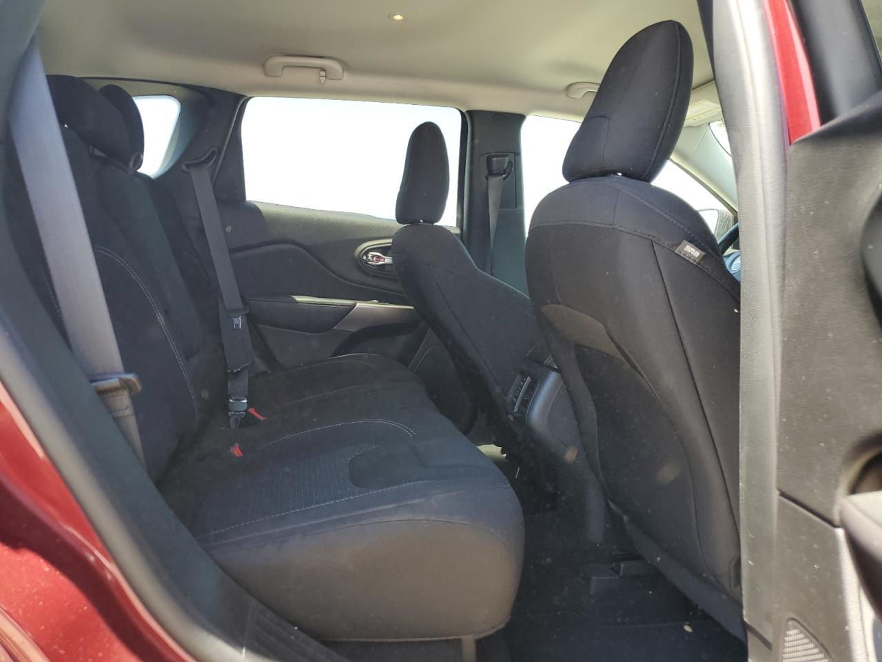 2019 Jeep Cherokee Latitude VIN: 1C4PJLCB9KD474504 Lot: 62569814