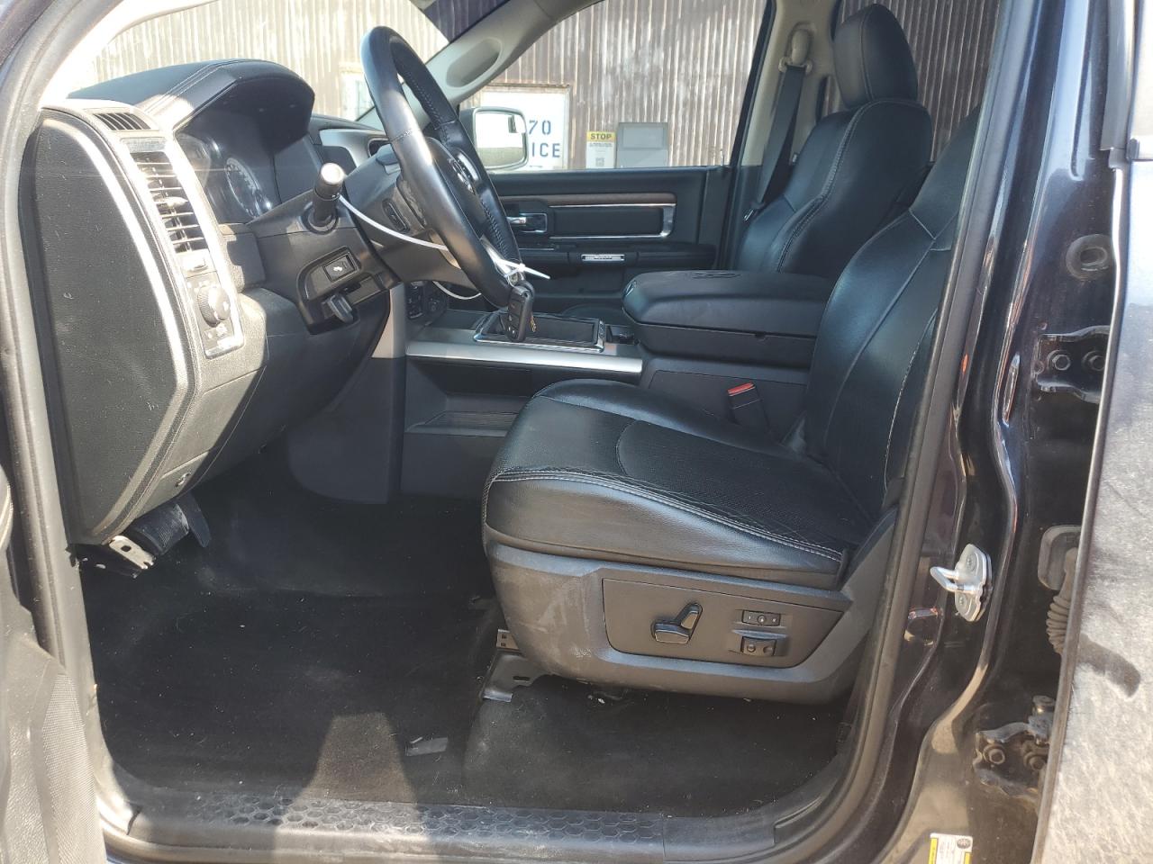 2015 Ram 1500 Laramie VIN: 1C6RR7NM3FS555479 Lot: 62473674