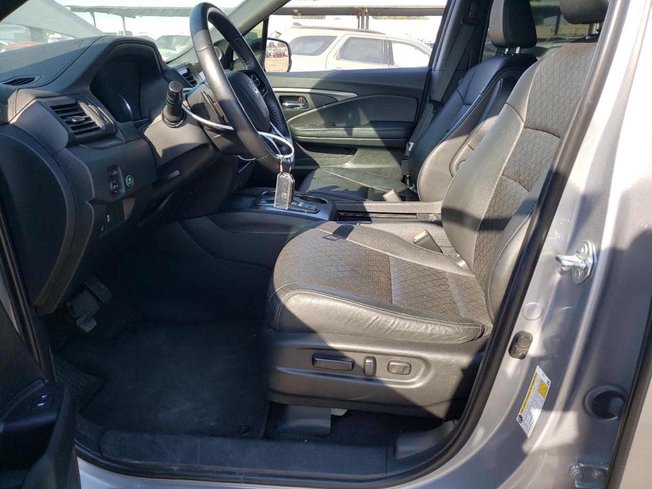 5FNYF8H5XMB026158 2021 Honda Passport Exl