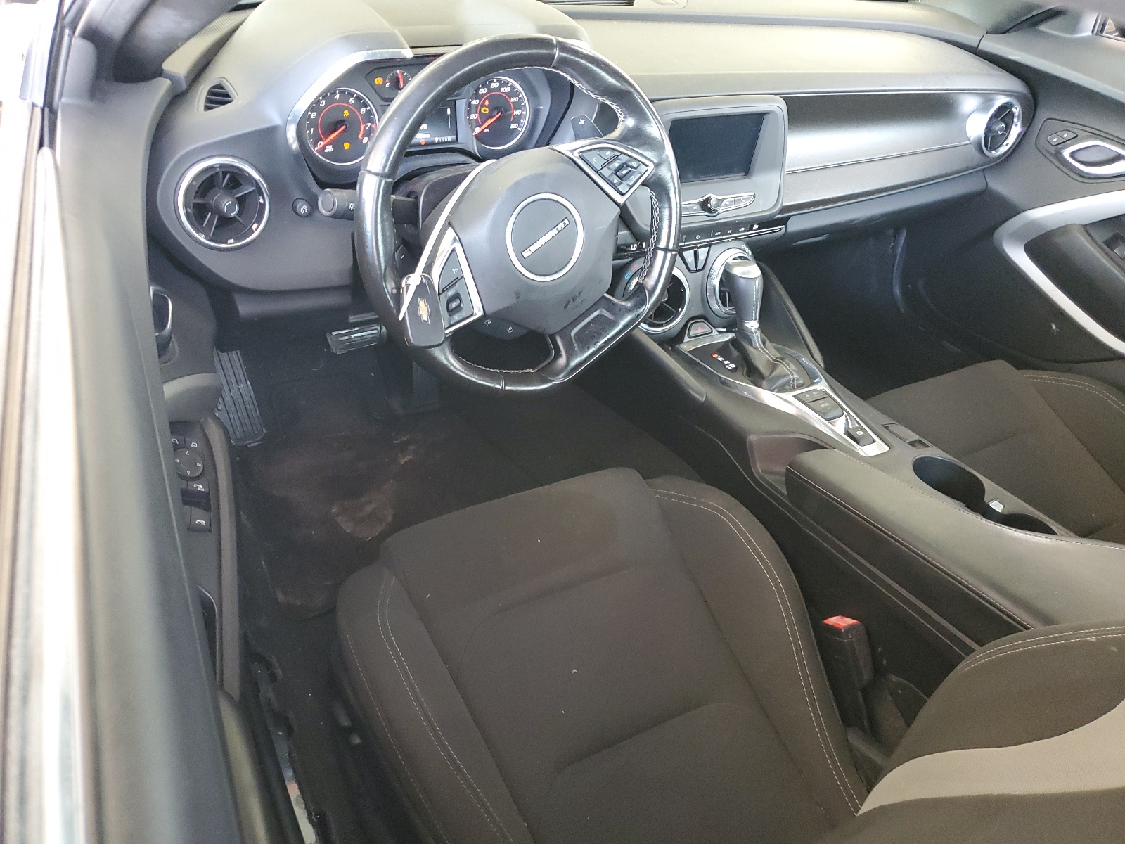 1G1FB3DX4J0142942 2018 Chevrolet Camaro Lt