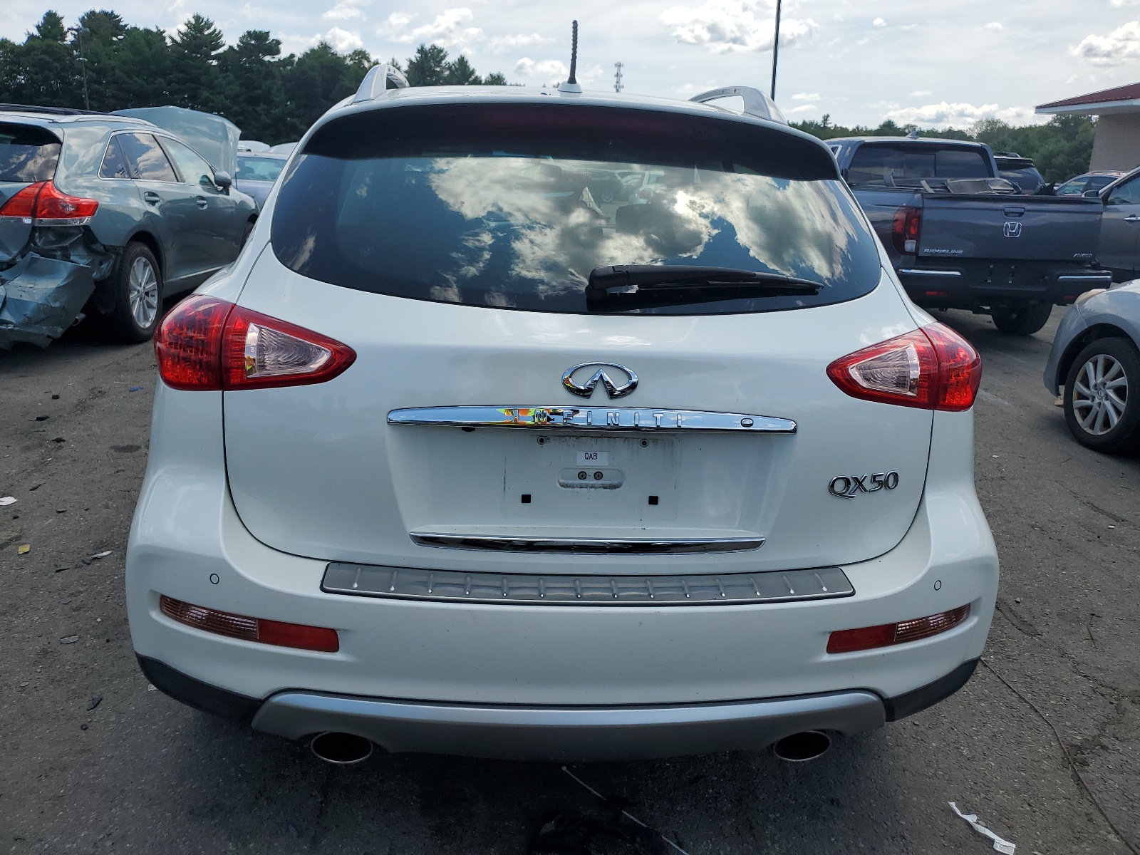 JN1BJ0RP1GM232859 2016 Infiniti Qx50