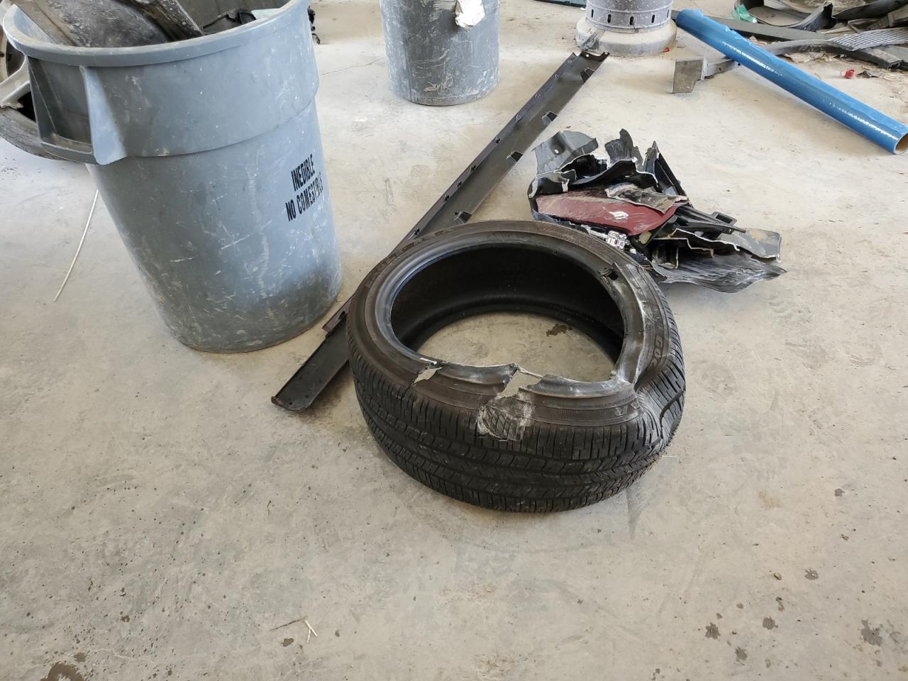 2019 Chrysler 300 S VIN: 2C3CCABG8KH682715 Lot: 61244024