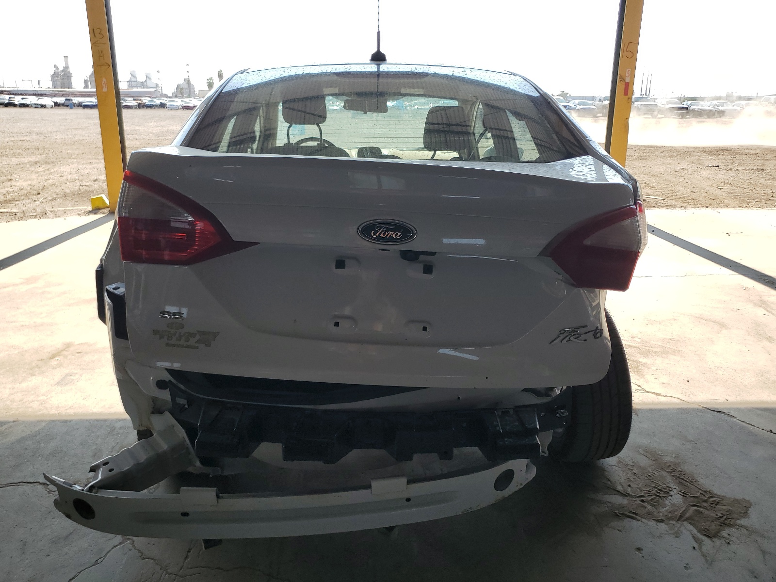 3FADP4BJ0KM127623 2019 Ford Fiesta Se