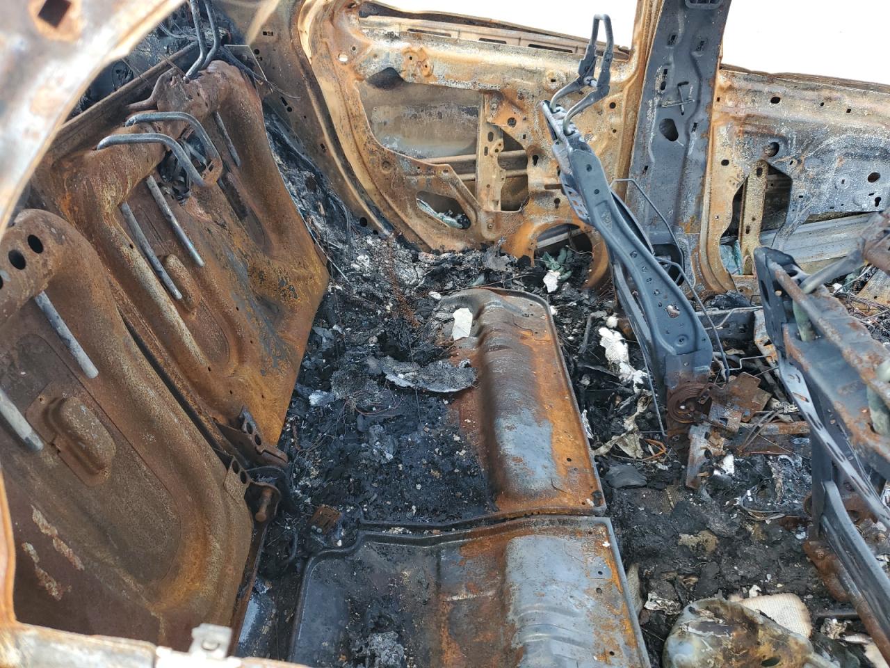 2013 Ford Focus Se VIN: 1FADP3K29DL238355 Lot: 63079574