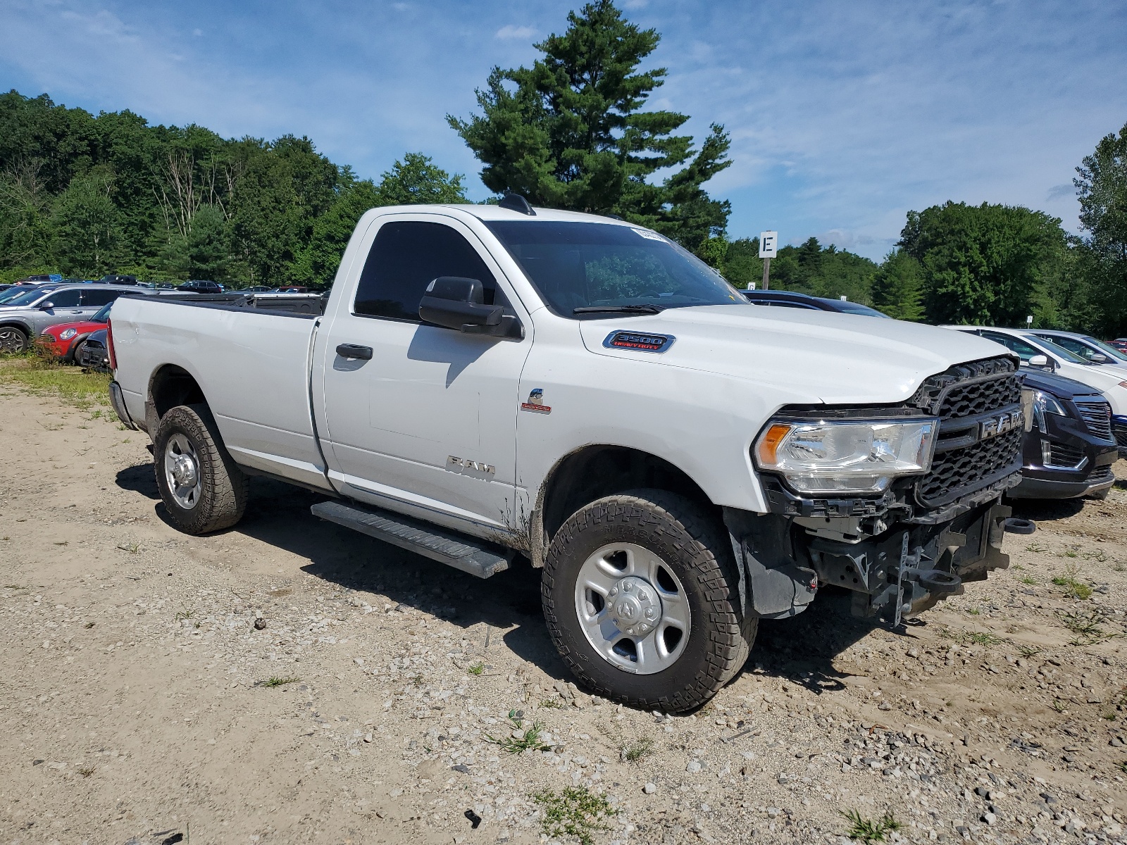 2022 Ram 3500 Tradesman vin: 3C63R3AL2NG207139