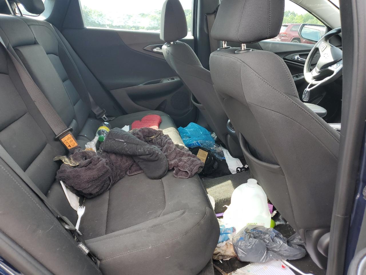 Auction sale of the 2021 CHEVROLET MALIBU , vin: 1G1ZD5ST8MF011680, lot number: 62853444