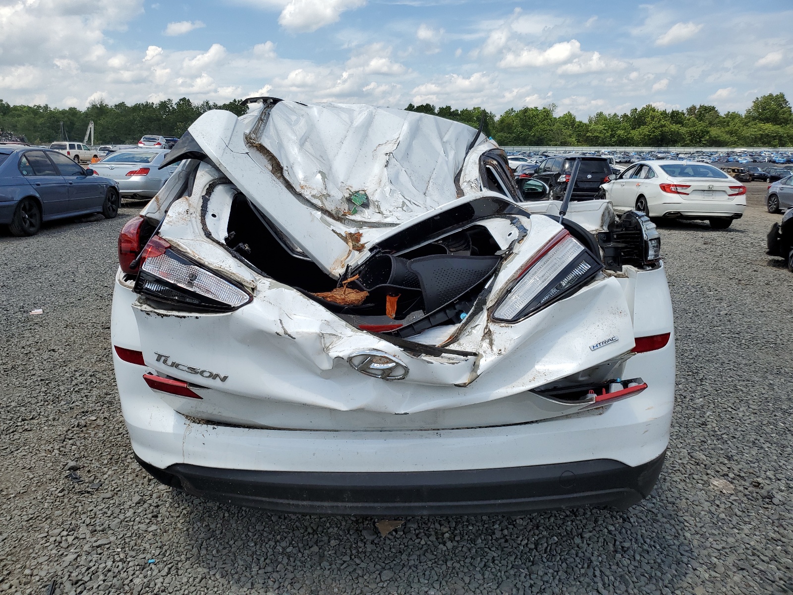 KM8J2CA45KU005672 2019 Hyundai Tucson Se