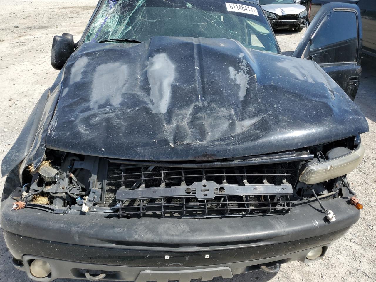 2005 Chevrolet Tahoe K1500 VIN: 1GNEK13T55R102318 Lot: 61146414