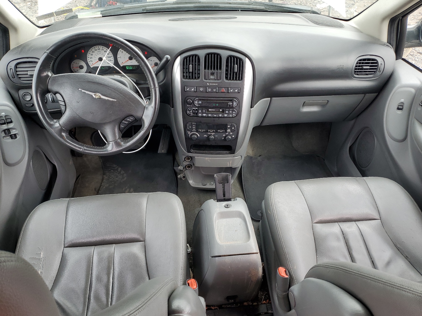 2A8GP54LX6R647931 2006 Chrysler Town & Country Touring