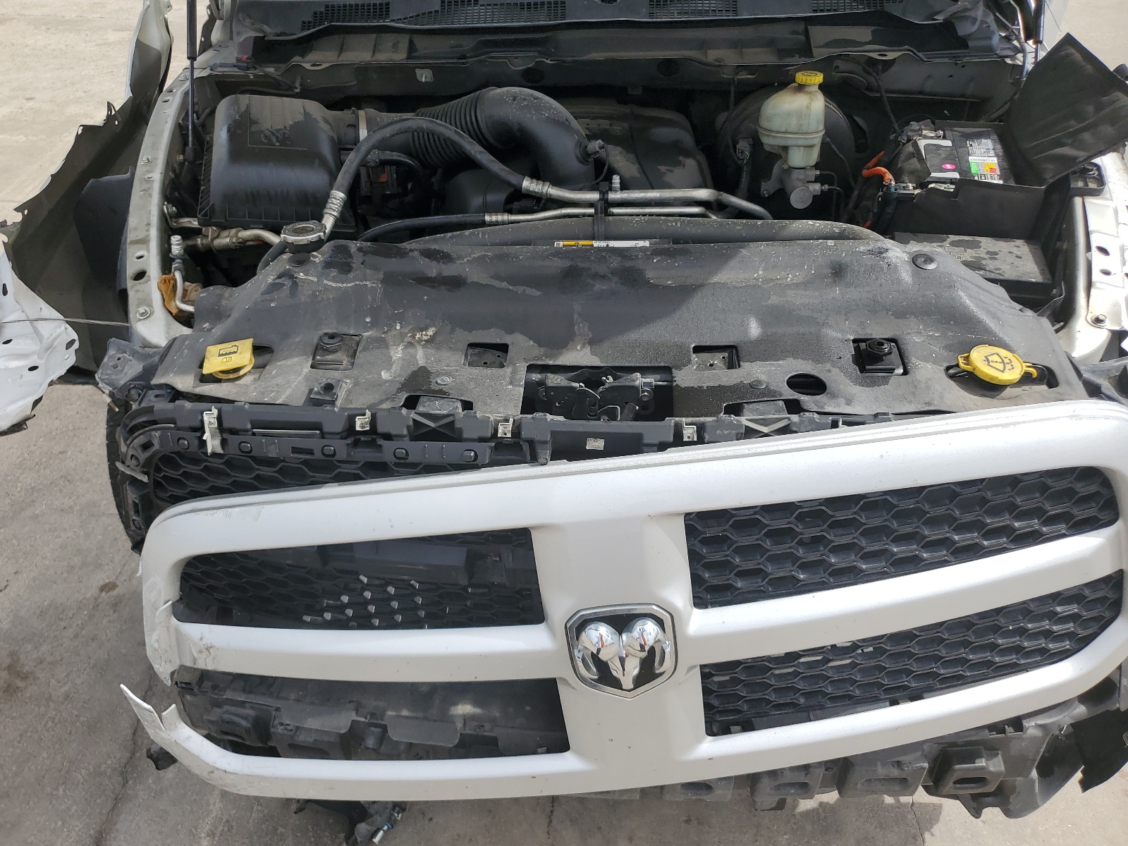 3C6JR6AT6DG586606 2013 Ram 1500 St