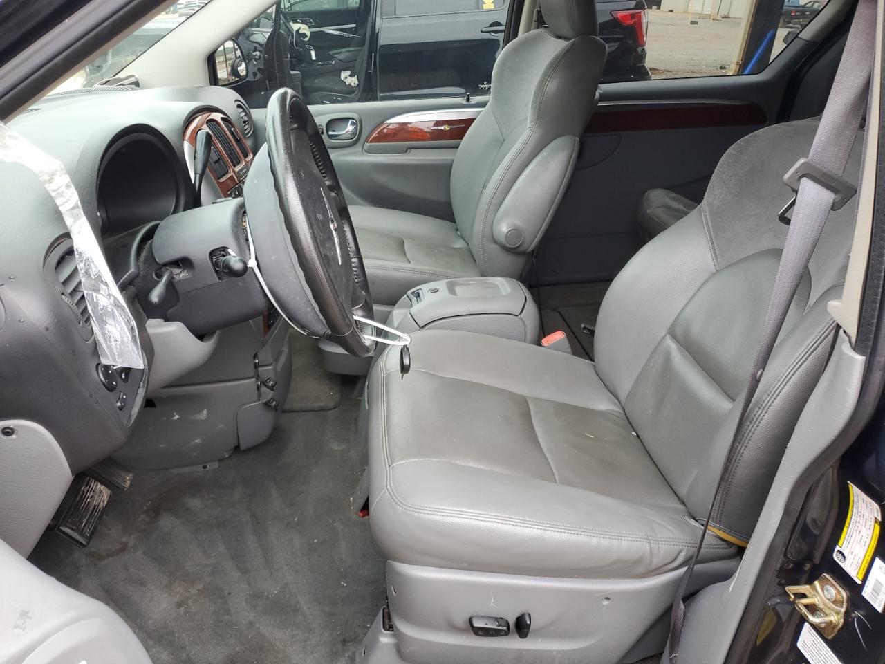 2007 Chrysler Town & Country Limited VIN: 2A8GP64L77R123563 Lot: 64450844