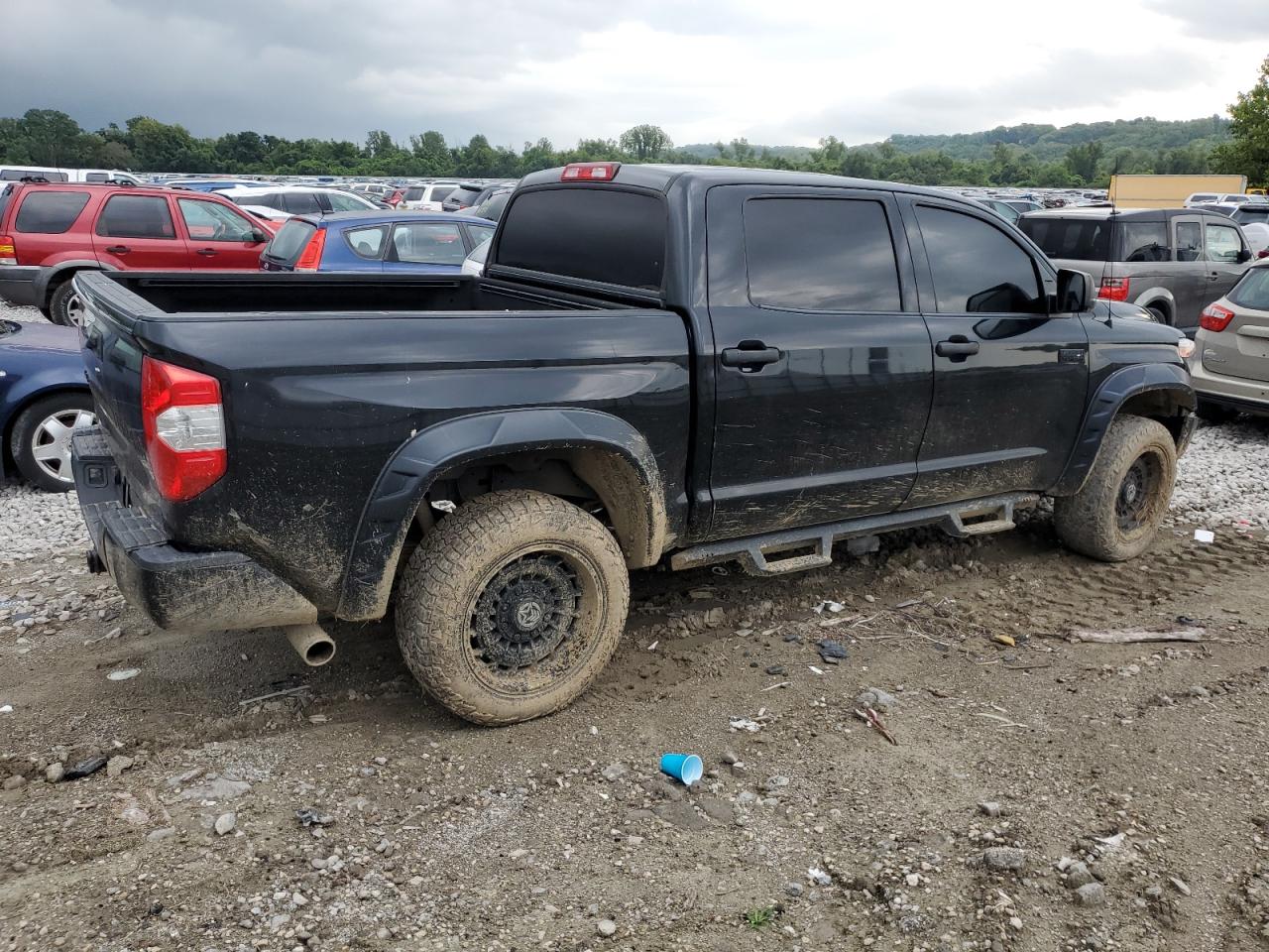 2018 Toyota Tundra - Image 3