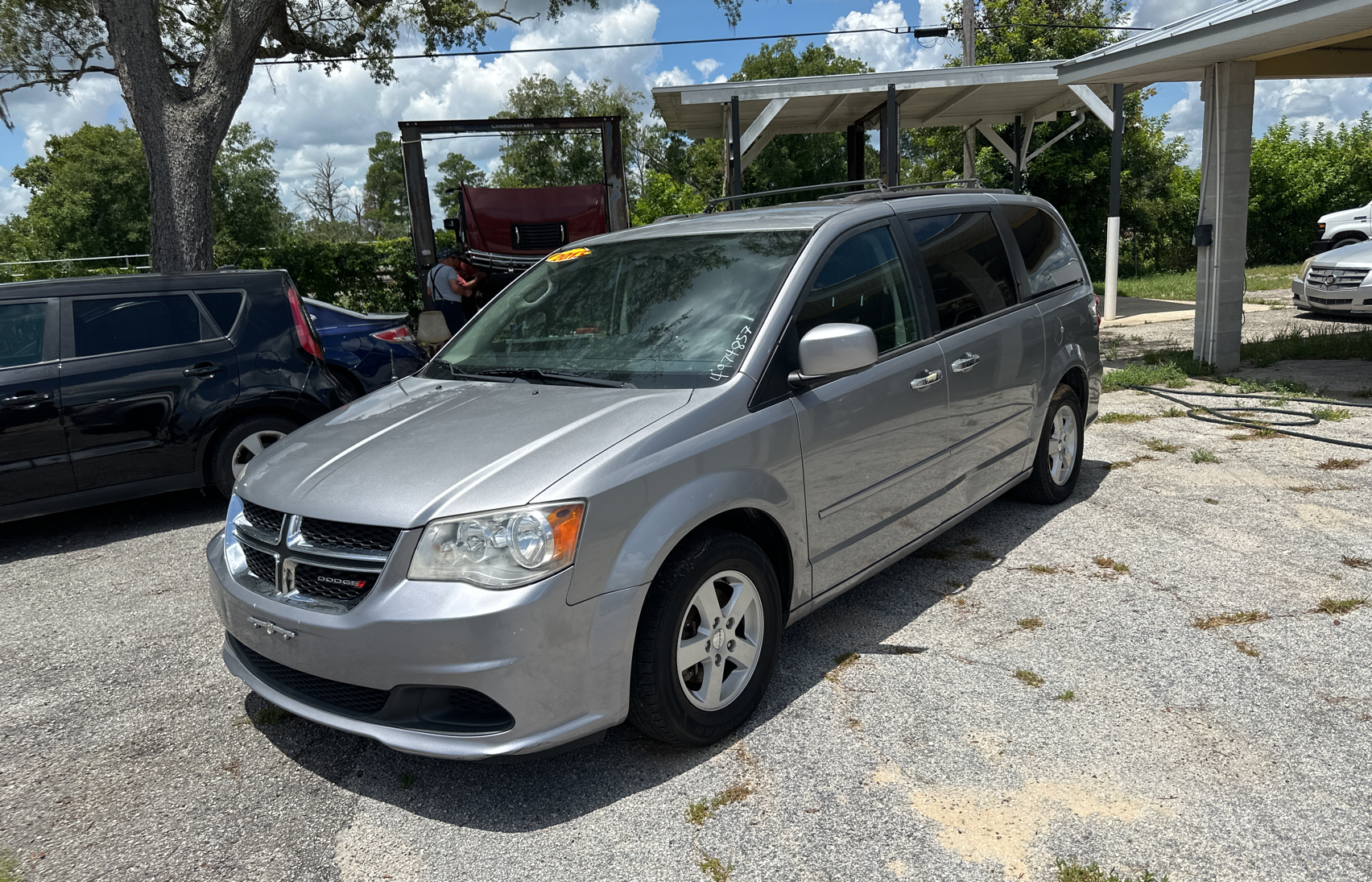 2013 Dodge Grand Caravan Sxt vin: 2C4RDGCG7DR582266