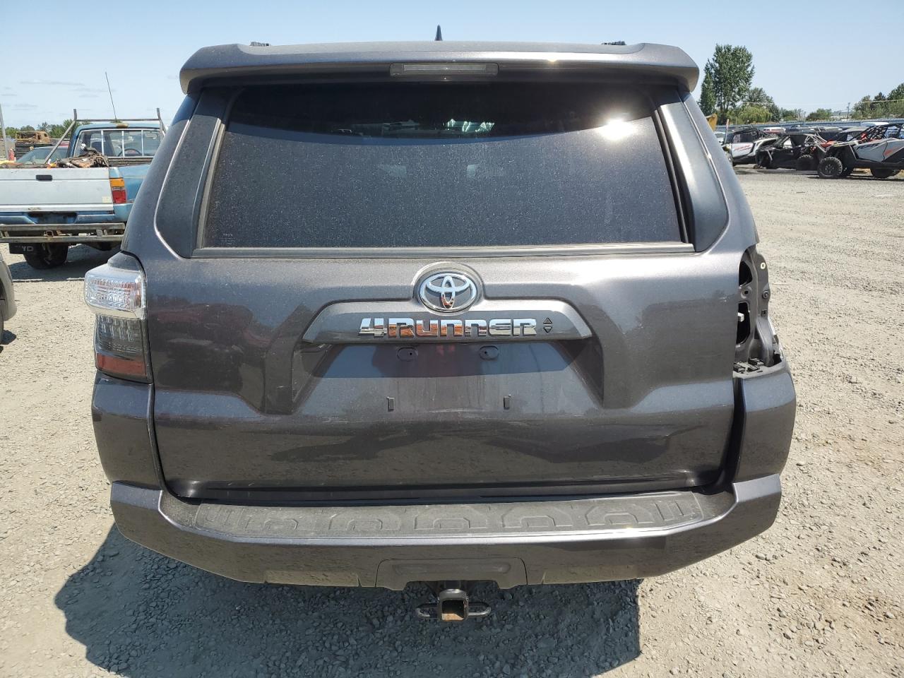 2022 Toyota 4Runner Sr5/Sr5 Premium VIN: JTEMU5JR2N5978327 Lot: 62257434