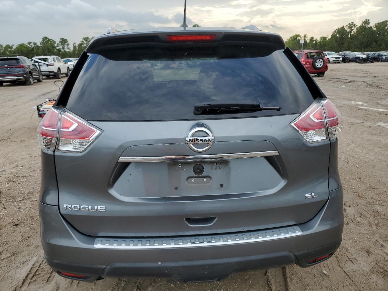 2015 Nissan Rogue S VIN: 5N1AT2MT8FC771126 Lot: 64653154