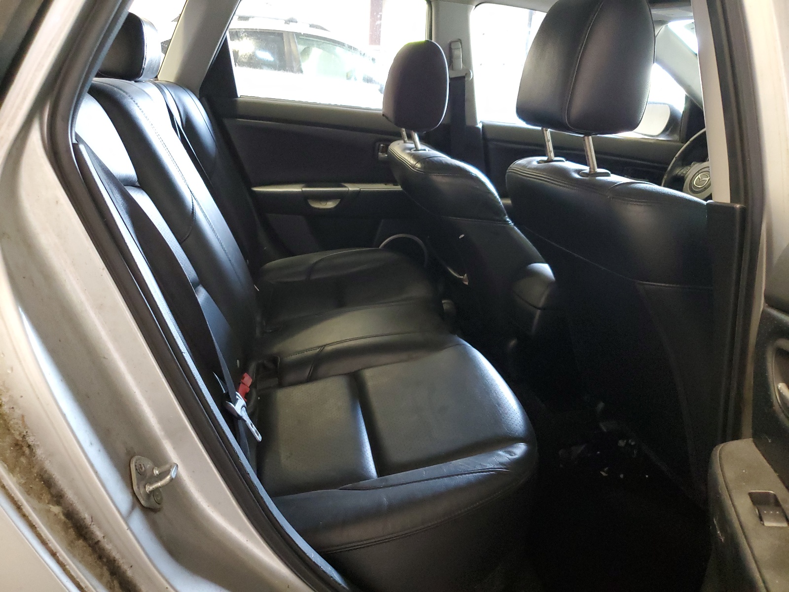 JM1BK143141116112 2004 Mazda 3 Hatchback