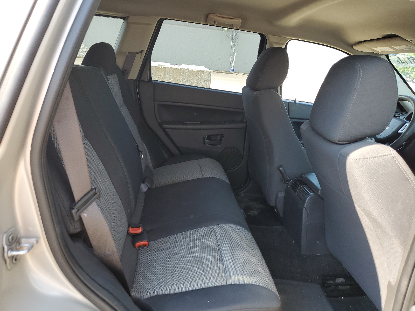 1J8GR48K58C161934 2008 Jeep Grand Cherokee Laredo