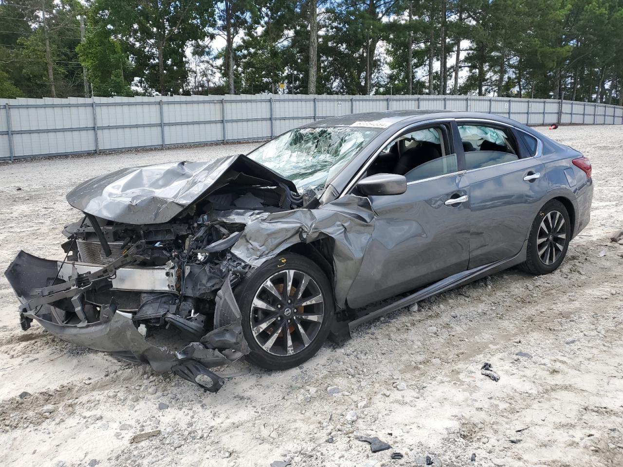 2018 Nissan Altima - Image 1