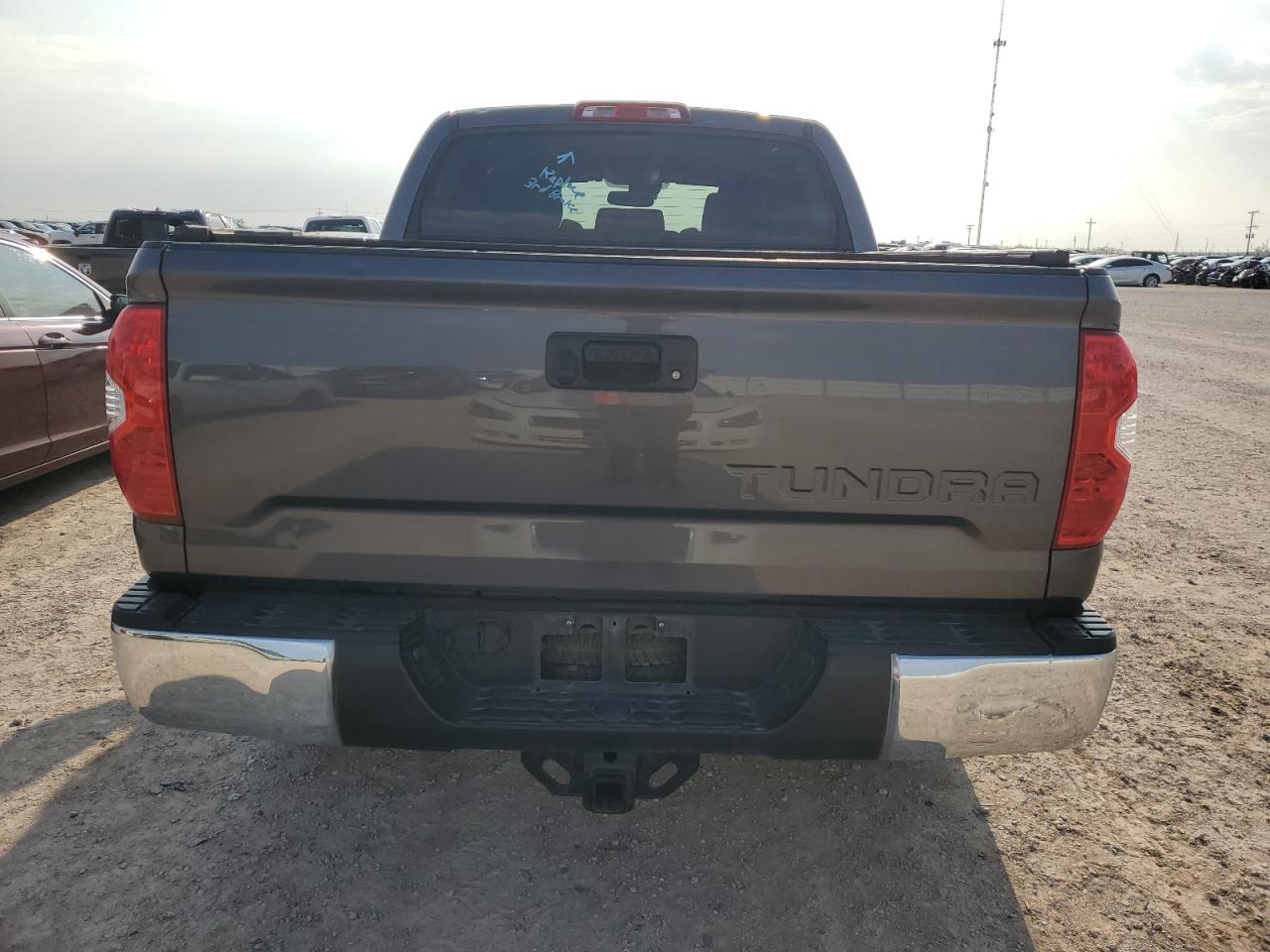 5TFEY5F1XKX250531 2019 Toyota Tundra Crewmax Sr5