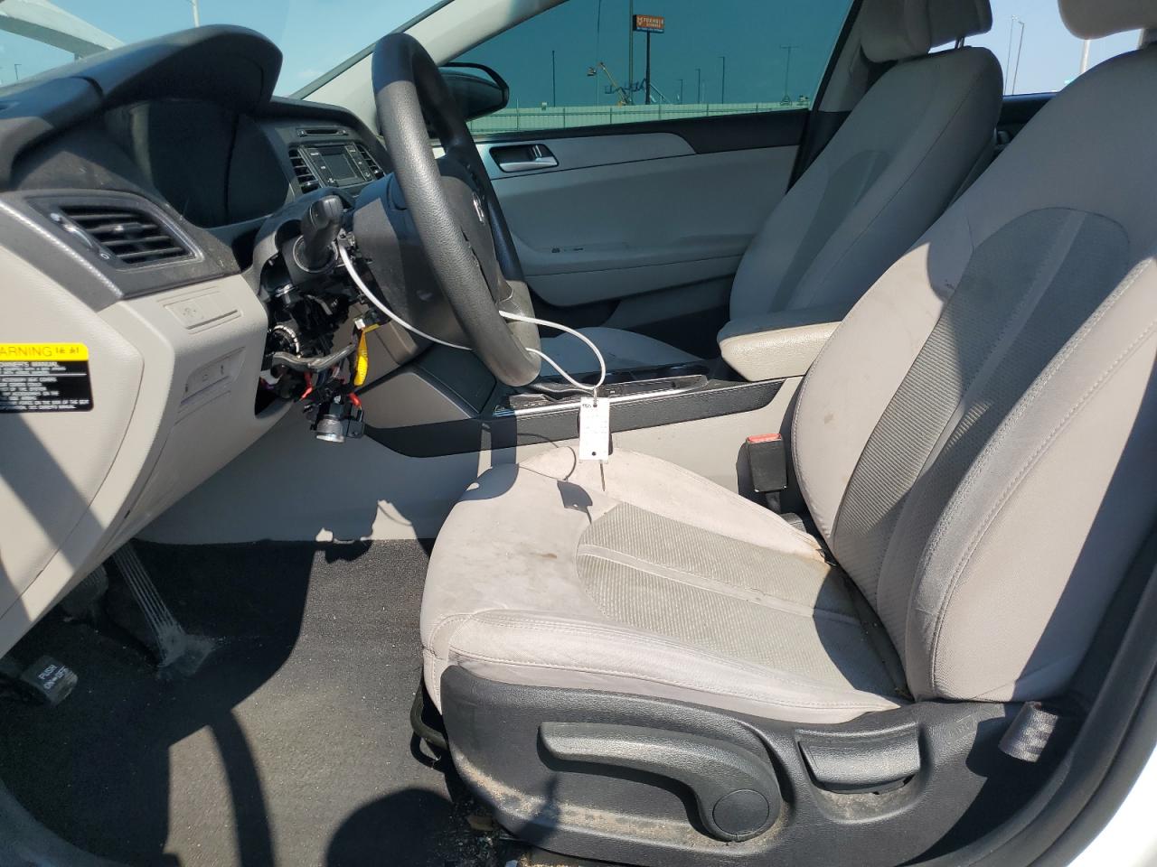 2015 Hyundai Sonata Se VIN: 5NPE24AF2FH207575 Lot: 63080804