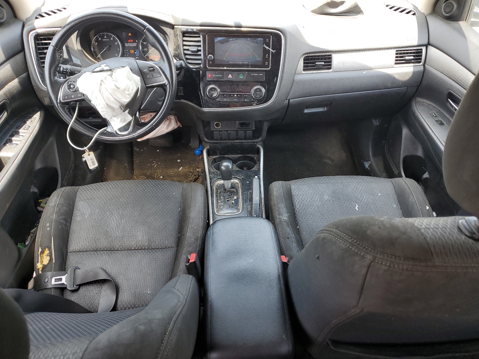 JA4AD3A31HZ044447 2017 Mitsubishi Outlander Se