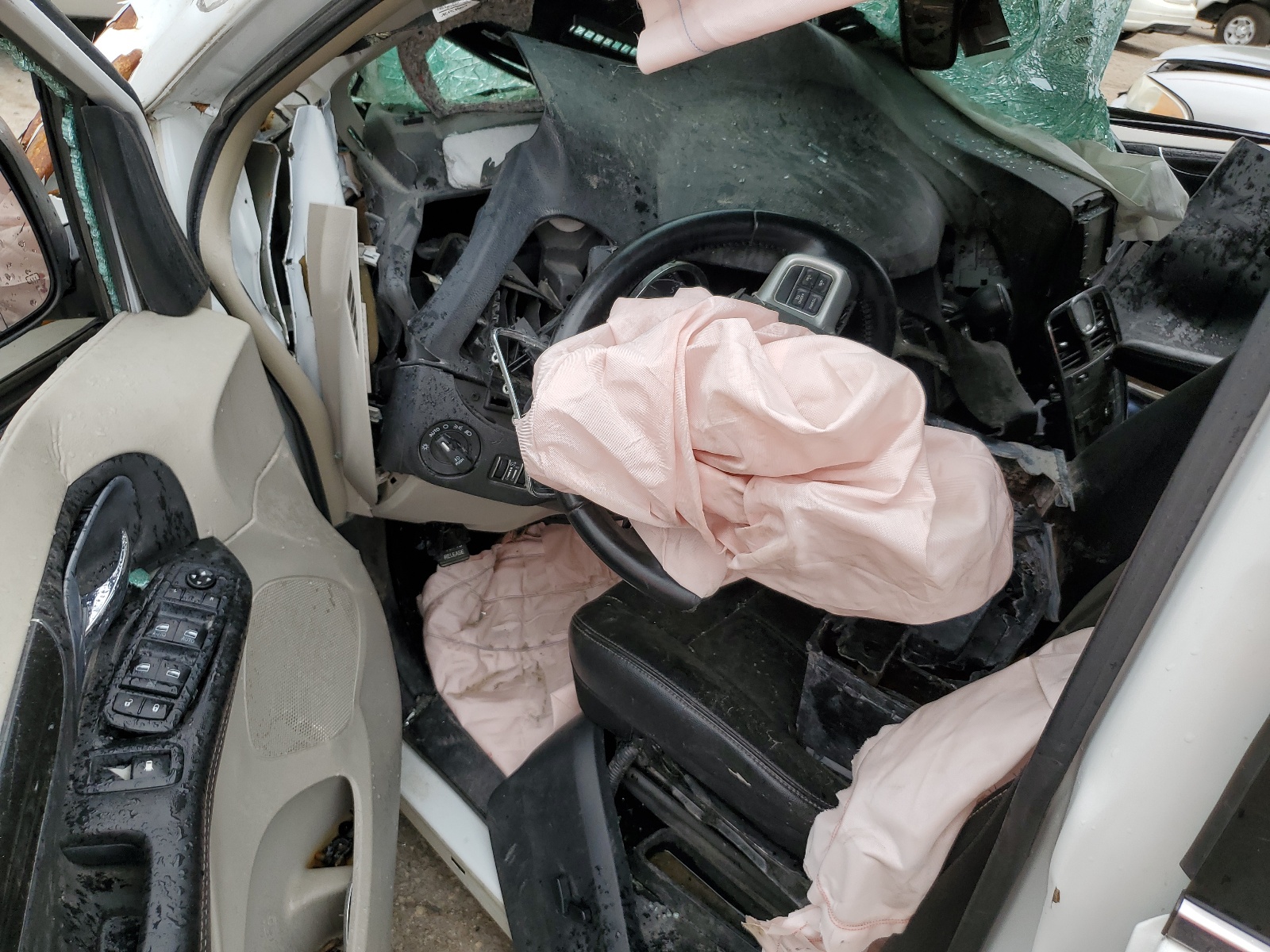 2C4RC1BGXFR644568 2015 Chrysler Town & Country Touring