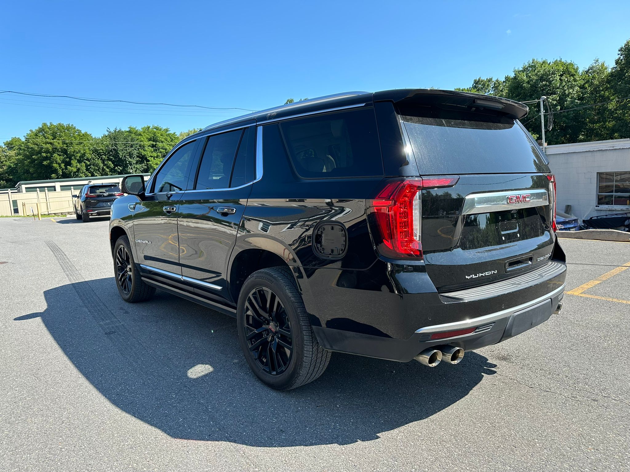 2021 GMC Yukon Denali vin: 1GKS1DKL5MR141916