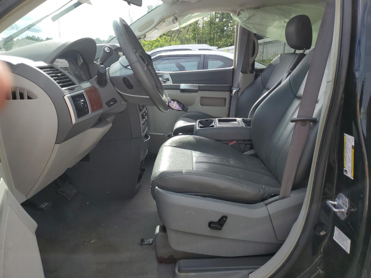 2008 Chrysler Town & Country Touring VIN: 2A8HR54P88R782507 Lot: 64861784