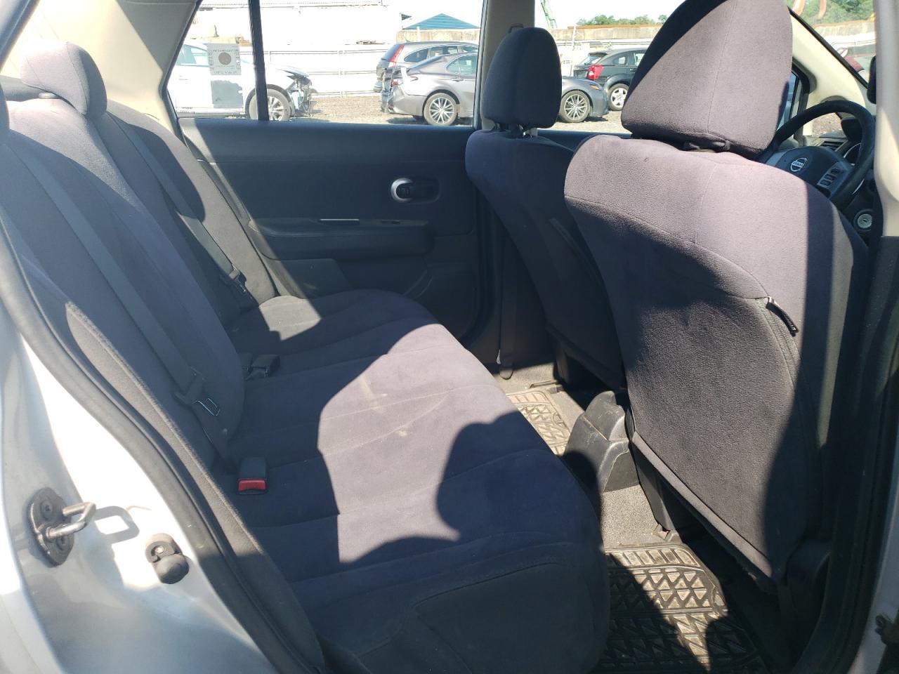 2008 Nissan Versa S VIN: 3N1BC11E98L444155 Lot: 63392084