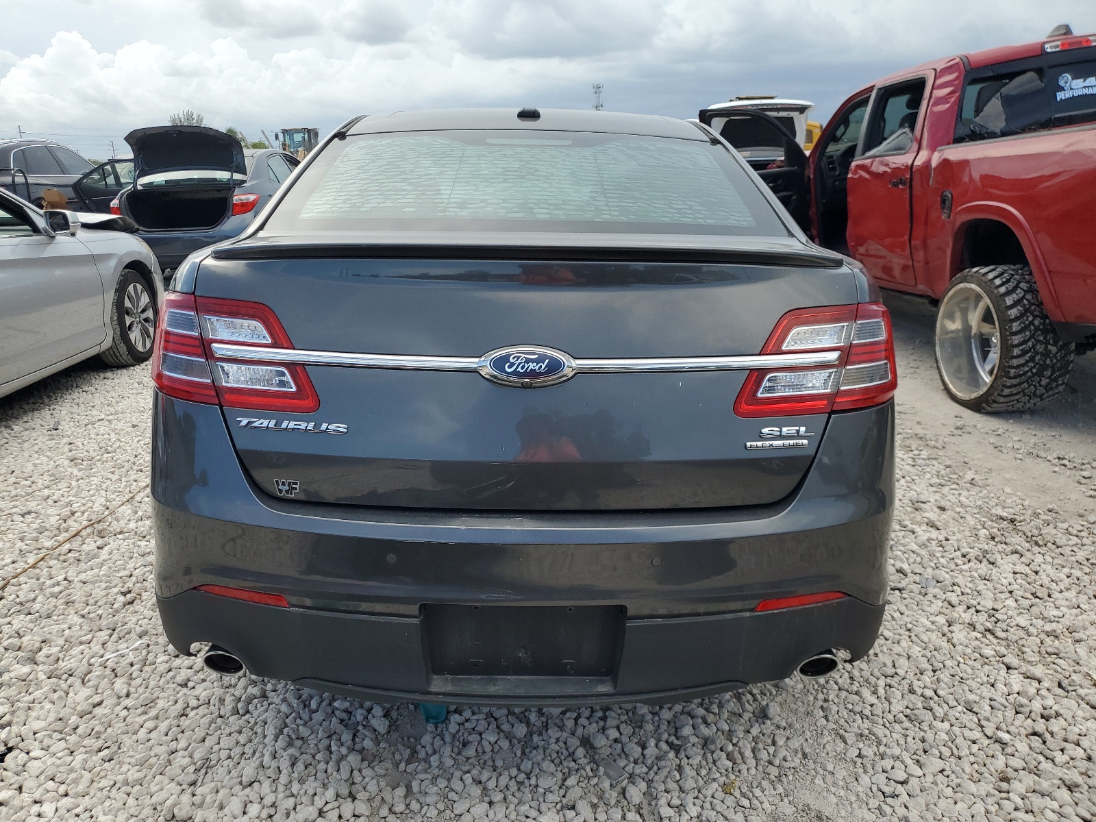 2025 Ford Taurus Sel vin: 1FAHP2E87GG146525