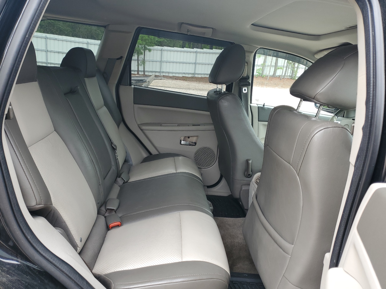 1J8HS58218C144949 2008 Jeep Grand Cherokee Limited