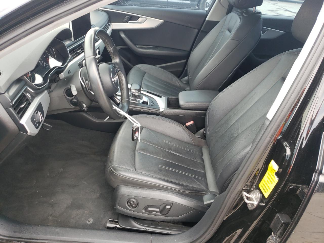 WAUGNAF43HN000652 2017 Audi A4 Premium