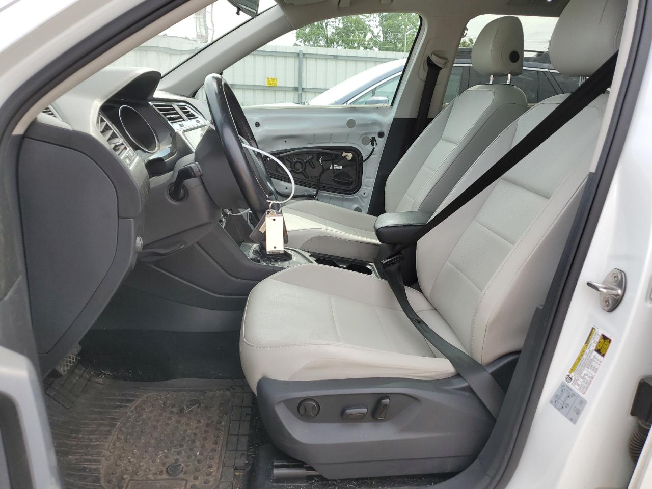 2018 Volkswagen Tiguan Se VIN: 3VV3B7AX9JM001367 Lot: 63822964